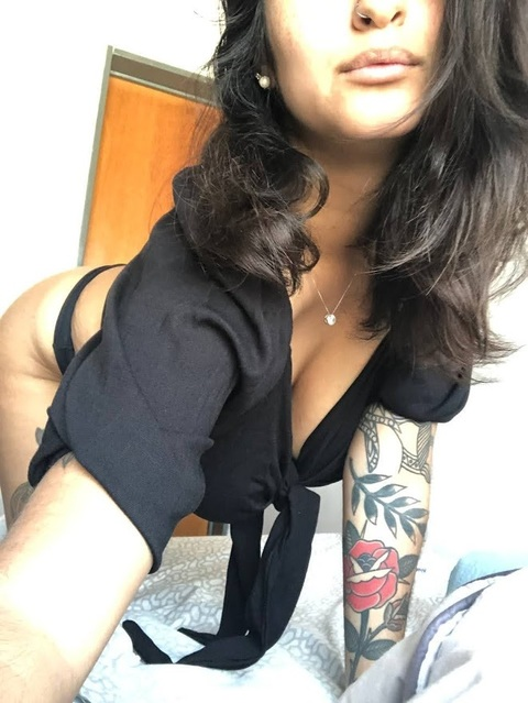 gugaworld OnlyFans - Free Access to 32 Videos & 49 Photos Onlyfans Free Access