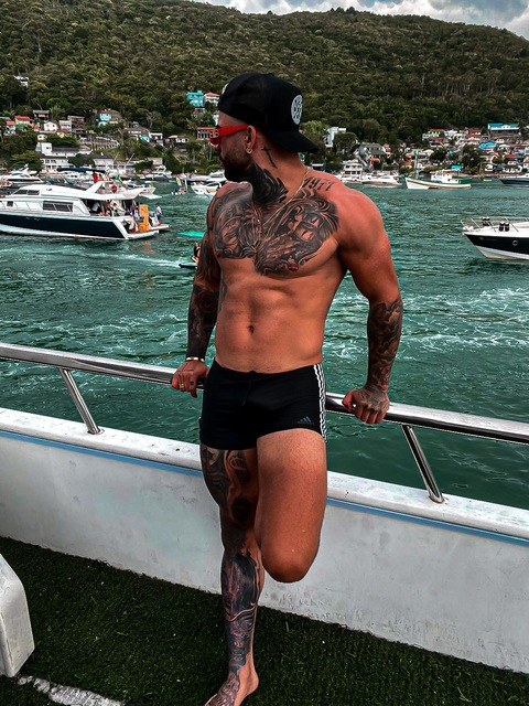 h.santoss OnlyFans - Free Access to 32 Videos & 49 Photos Onlyfans Free Access