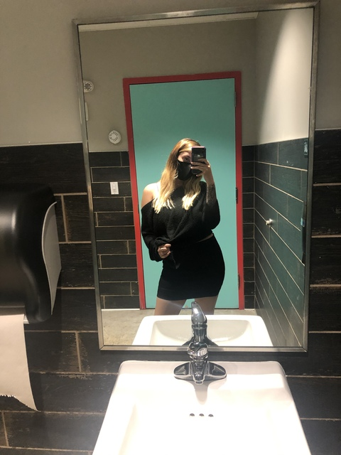 haleyiva OnlyFans - Free Access to 32 Videos & 49 Photos Onlyfans Free Access