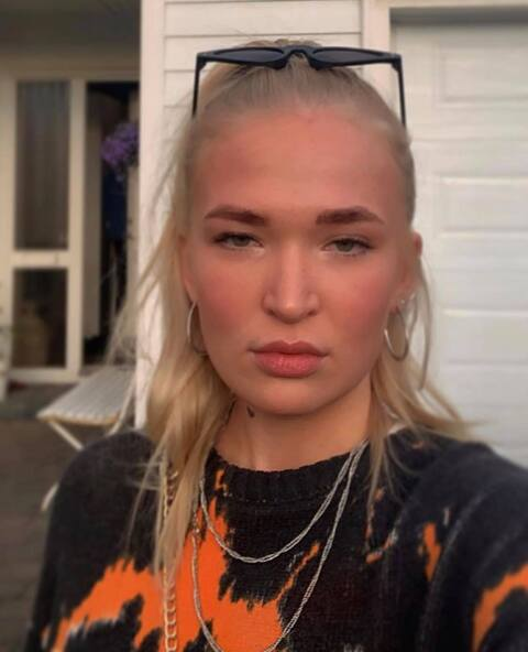 hanna_love OnlyFans - Free Access to 32 Videos & 49 Photos Onlyfans Free Access