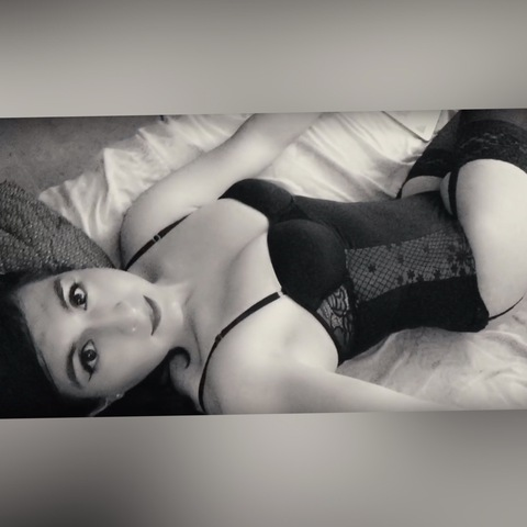 hatzive OnlyFans - Free Access to 32 Videos & 49 Photos Onlyfans Free Access
