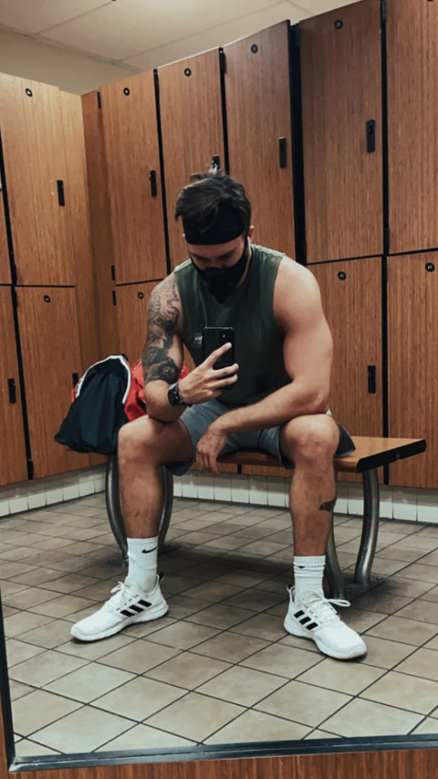 hawaiiadam OnlyFans - Free Access to 32 Videos & 49 Photos Onlyfans Free Access