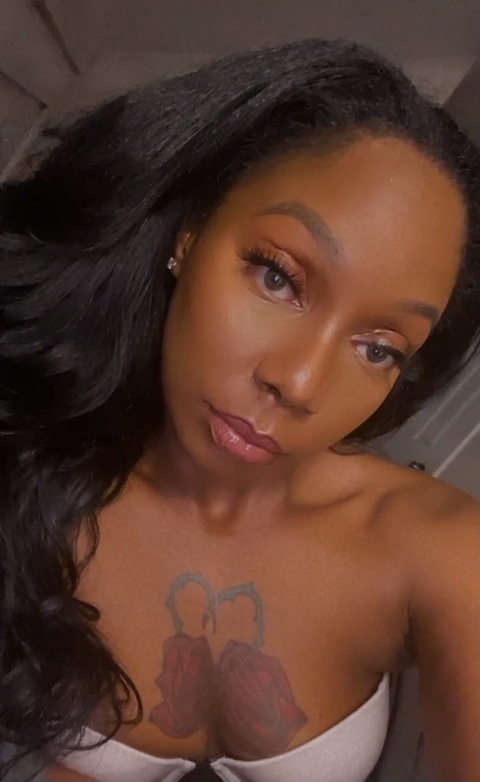 heatherlybanks OnlyFans - Free Access to 32 Videos & 49 Photos Onlyfans Free Access