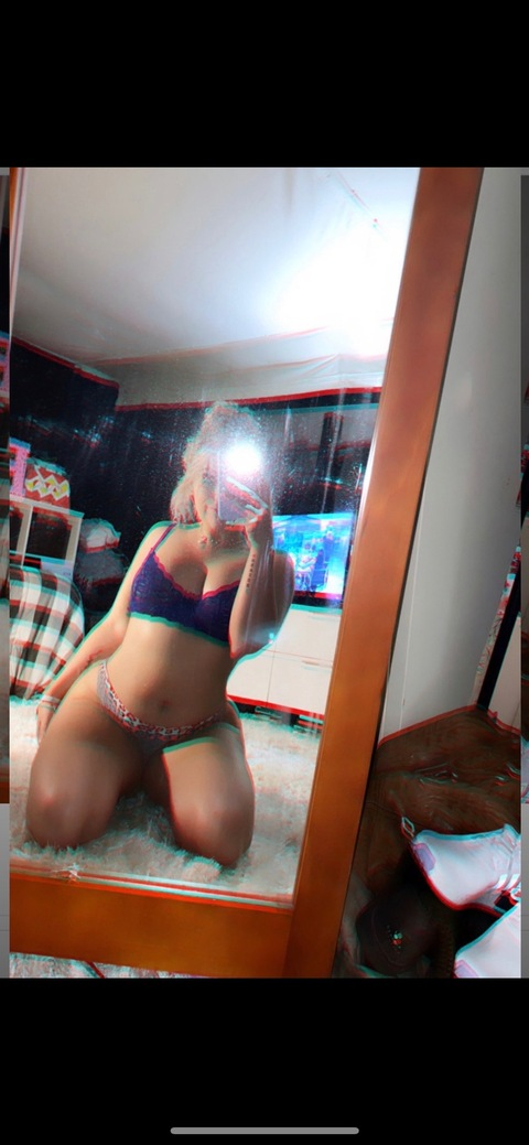heyfayeee OnlyFans - Free Access to 32 Videos & 49 Photos Onlyfans Free Access