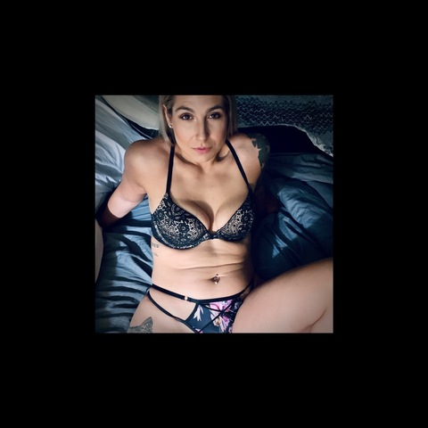 heyyyyitspaigee OnlyFans - Free Access to 32 Videos & 49 Photos Onlyfans Free Access