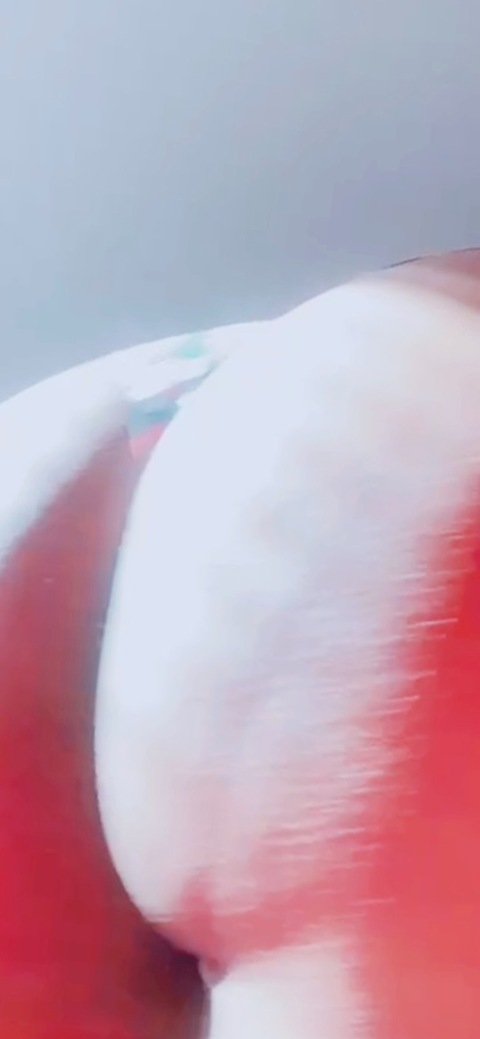 honeybuns_2022 OnlyFans - Free Access to 32 Videos & 49 Photos Onlyfans Free Access