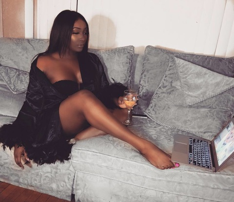 honeysweetss OnlyFans - Free Access to 32 Videos & 82 Photos Onlyfans Free Access