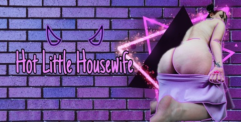 hotlittlehousewife OnlyFans - Free Access to 112 Videos & 386 Photos Onlyfans Free Access