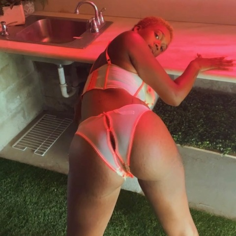 iamaubreeglover OnlyFans - Free Access to 32 Videos & 49 Photos Onlyfans Free Access