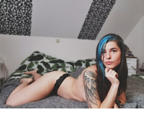 iamdexia OnlyFans - Free Access to 32 Videos & 136 Photos Onlyfans Free Access