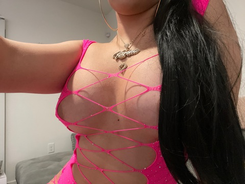 iamkarinablanco OnlyFans - Free Access to 32 Videos & 49 Photos Onlyfans Free Access