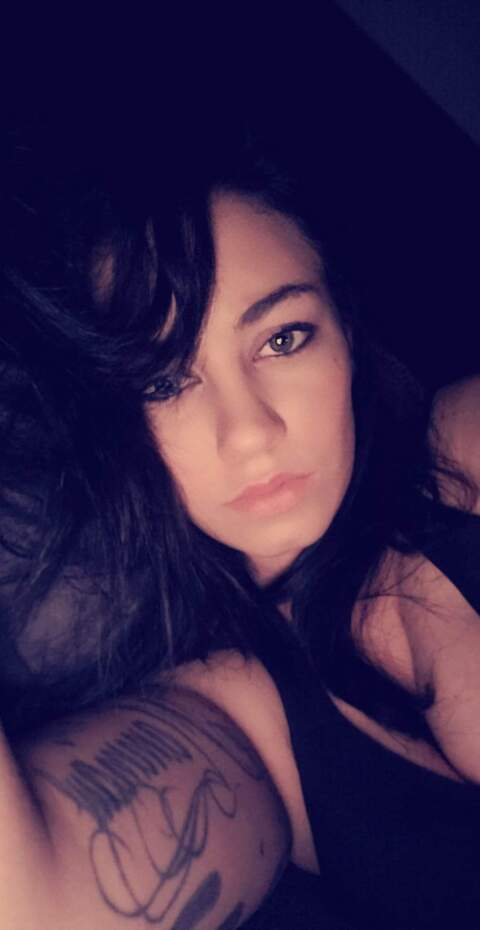 illiana OnlyFans - Free Access to 32 Videos & 49 Photos Onlyfans Free Access