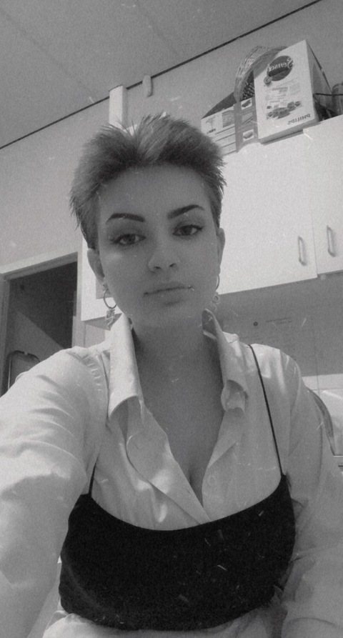 imdiana OnlyFans - Free Access to 32 Videos & 49 Photos Onlyfans Free Access