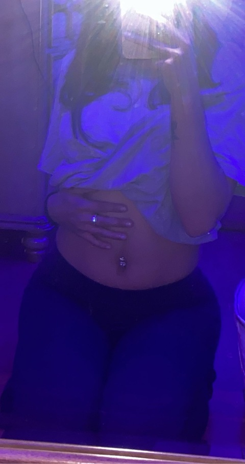 imp3rfect21 OnlyFans - Free Access to 32 Videos & 49 Photos Onlyfans Free Access