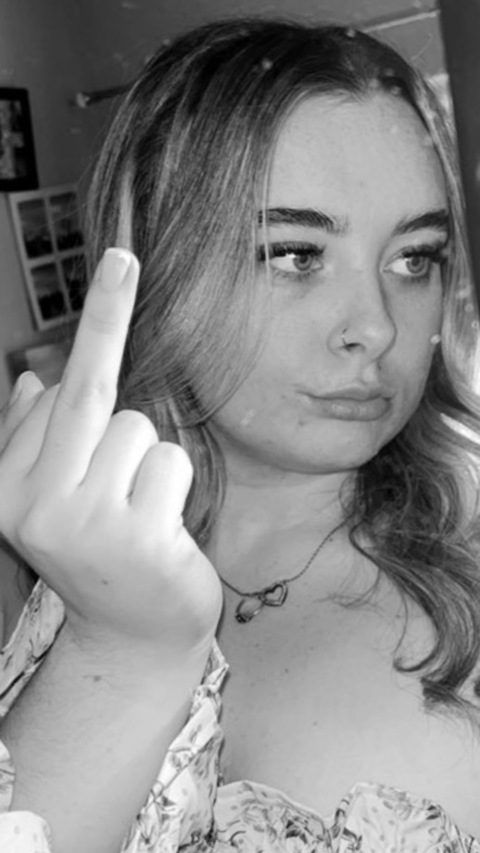 irishgirl77998 OnlyFans - Free Access to 32 Videos & 49 Photos Onlyfans Free Access