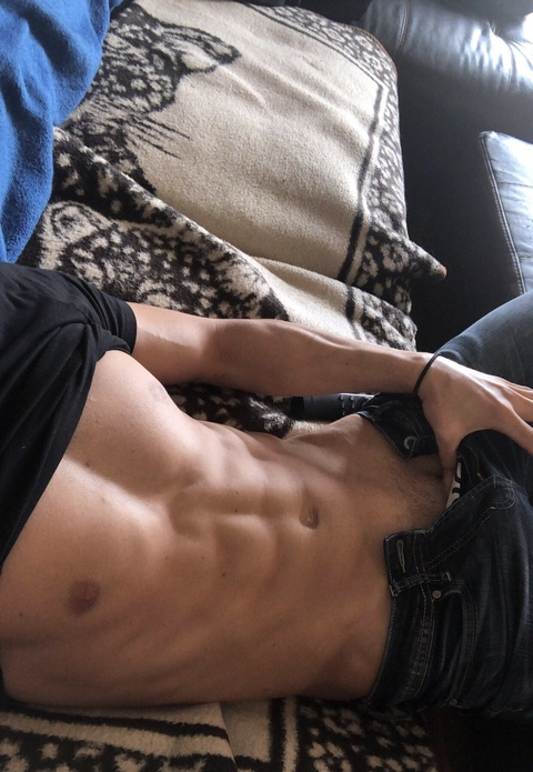 italian2love OnlyFans - Free Access to 32 Videos & 49 Photos Onlyfans Free Access