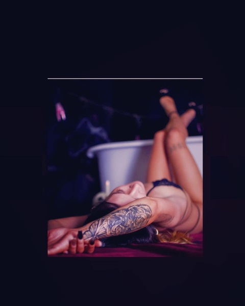 italianbunniee OnlyFans - Free Access to 32 Videos & 49 Photos Onlyfans Free Access