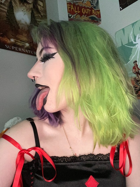 itsdestiel OnlyFans - Free Access to 32 Videos & 49 Photos Onlyfans Free Access