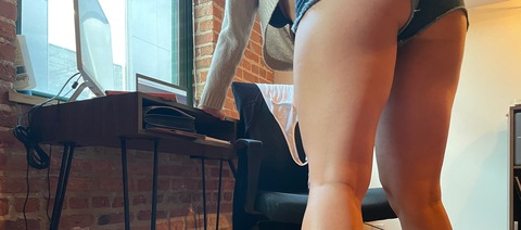 itshoneyyxo OnlyFans - Free Access to 32 Videos & 55 Photos Onlyfans Free Access