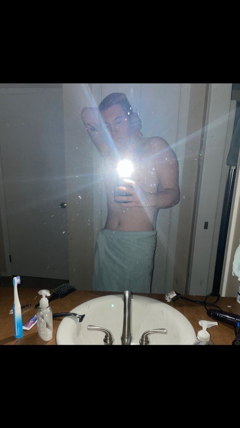 itsjustmichael47 OnlyFans - Free Access to 32 Videos & 49 Photos Onlyfans Free Access