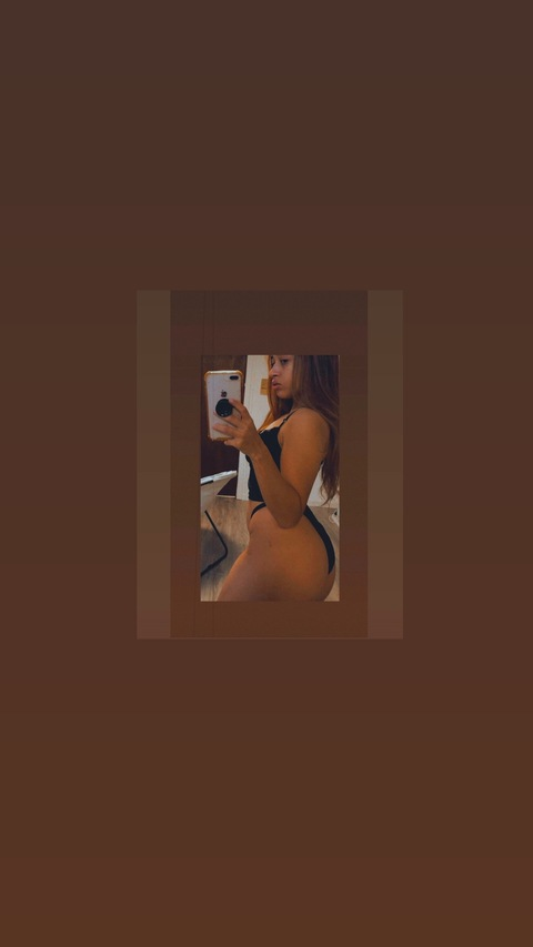 itsmeldoeee OnlyFans - Free Access to 32 Videos & 49 Photos Onlyfans Free Access