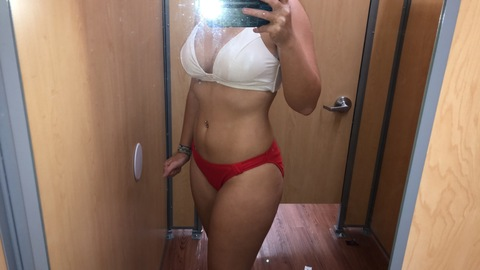 ivorynicole999 OnlyFans - Free Access to 32 Videos & 49 Photos Onlyfans Free Access