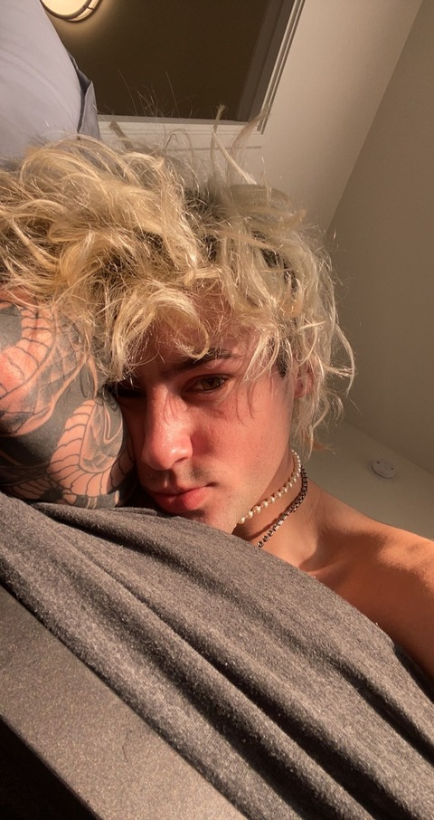 jamesblakee OnlyFans - Free Access to 32 Videos & 49 Photos Onlyfans Free Access