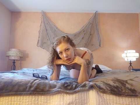 janemuse OnlyFans - Free Access to 32 Videos & 49 Photos Onlyfans Free Access