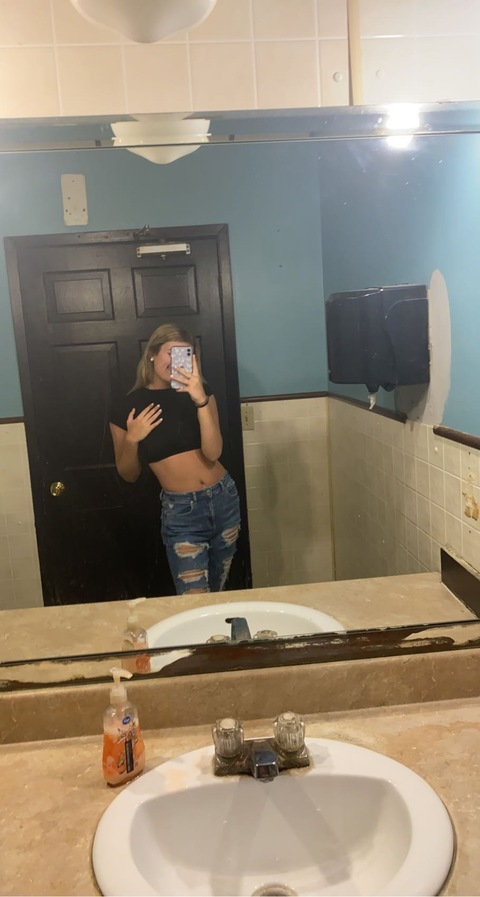 jillianf11 OnlyFans - Free Access to 32 Videos & 49 Photos Onlyfans Free Access