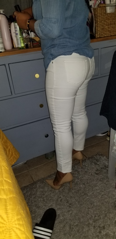 juicyasianhousewife OnlyFans - Free Access to 37 Videos & 49 Photos Onlyfans Free Access