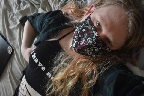 julia-f_cks OnlyFans - Free Access to 32 Videos & 221 Photos Onlyfans Free Access