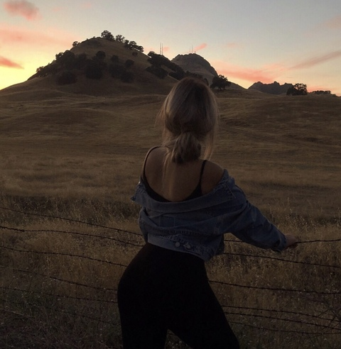 julia420 OnlyFans - Free Access to 32 Videos & 49 Photos Onlyfans Free Access