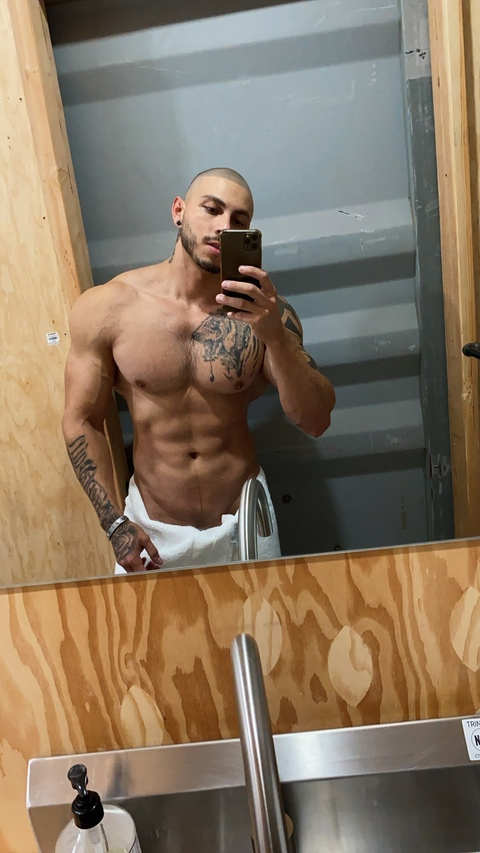 julioceasarr OnlyFans - Free Access to 32 Videos & 49 Photos Onlyfans Free Access