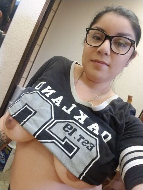 kataleya562 OnlyFans - Free Access to 33 Videos & 94 Photos Onlyfans Free Access