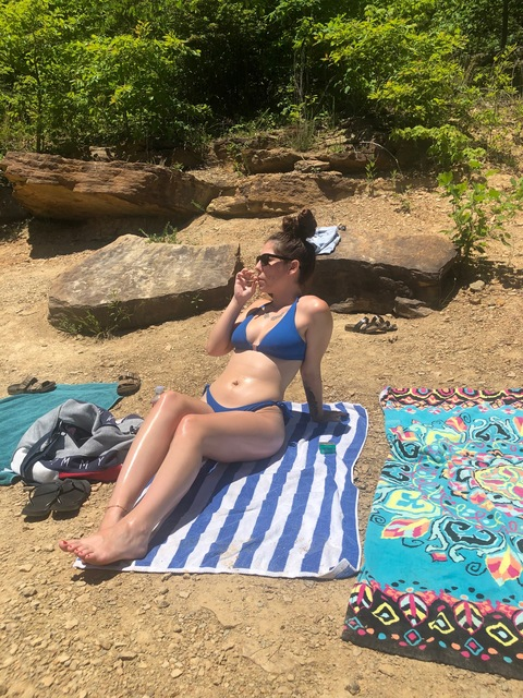 katie444xx OnlyFans - Free Access to 32 Videos & 49 Photos Onlyfans Free Access