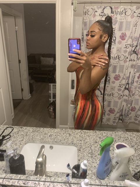 katiebabeee OnlyFans - Free Access to 32 Videos & 49 Photos Onlyfans Free Access