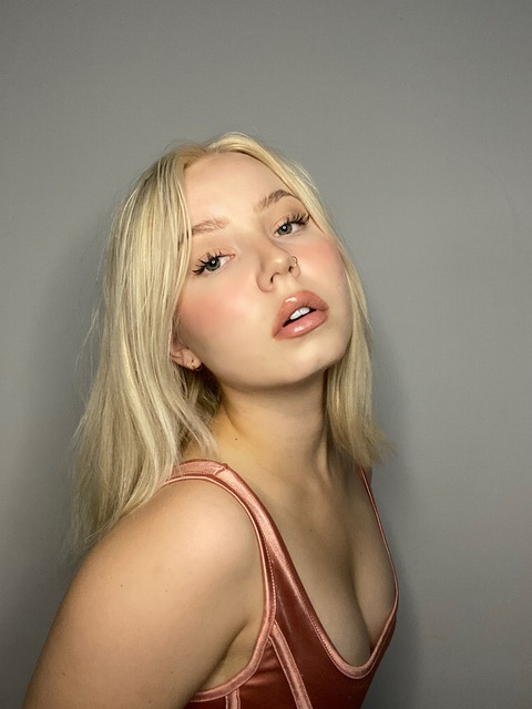 katjaelisabeth OnlyFans - Free Access to 32 Videos & 49 Photos Onlyfans Free Access