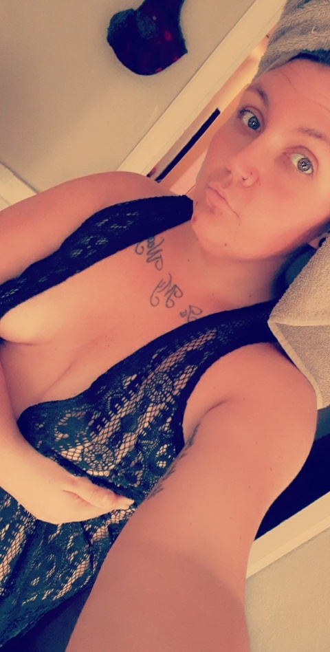 kaynicole92 OnlyFans - Free Access to 32 Videos & 49 Photos Onlyfans Free Access