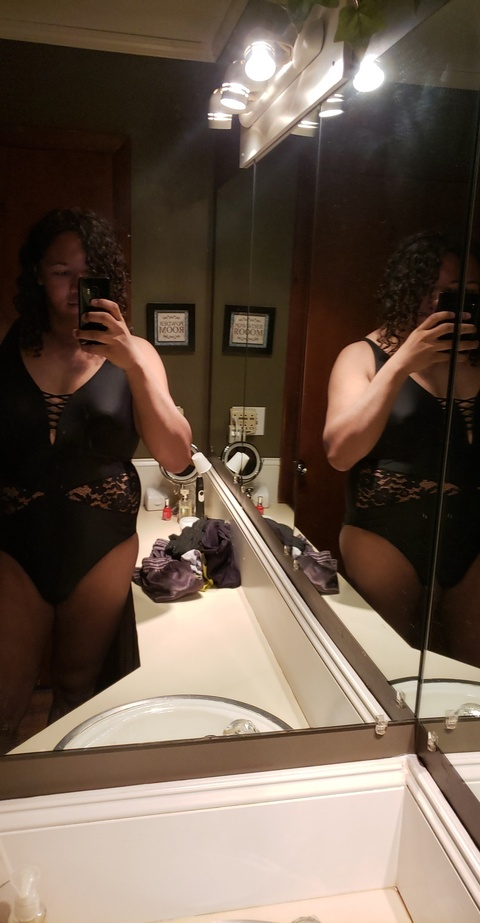 kikighost OnlyFans - Free Access to 32 Videos & 49 Photos Onlyfans Free Access