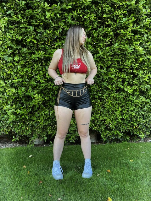 kkurvykookie OnlyFans - Free Access to 32 Videos & 49 Photos Onlyfans Free Access