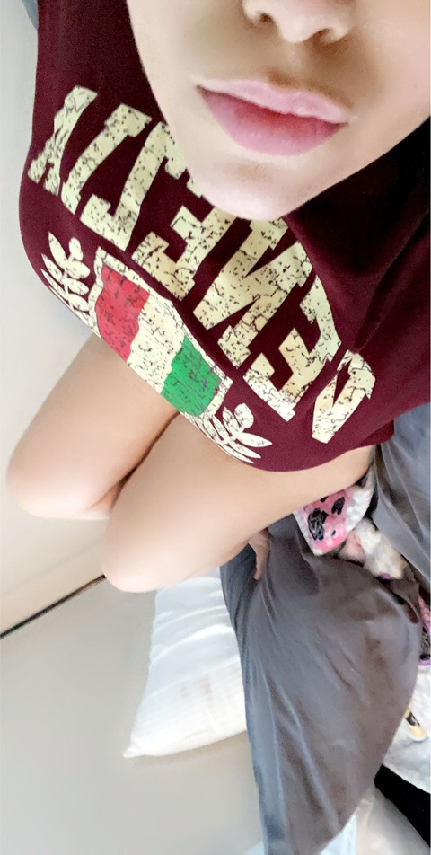 klove764vip OnlyFans - Free Access to 32 Videos & 49 Photos Onlyfans Free Access