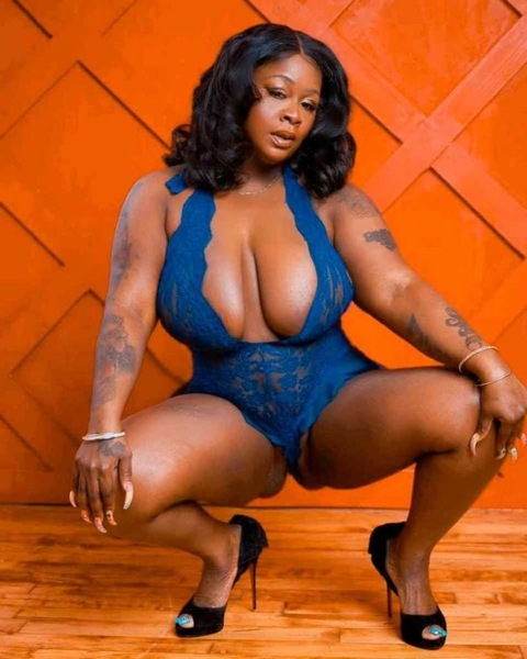 kokomari OnlyFans - Free Access to 32 Videos & 49 Photos Onlyfans Free Access