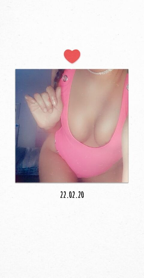 krazysexykool OnlyFans - Free Access to 32 Videos & 49 Photos Onlyfans Free Access