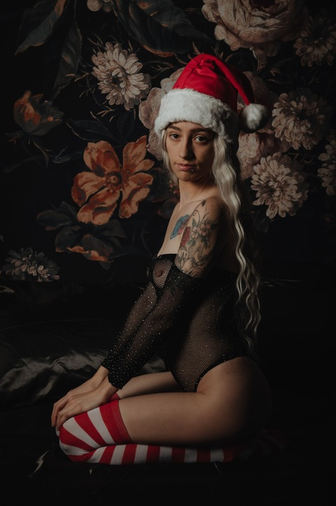 kreamymo OnlyFans - Free Access to 32 Videos & 321 Photos Onlyfans Free Access