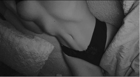 l0velyb0nes OnlyFans - Free Access to 32 Videos & 49 Photos Onlyfans Free Access