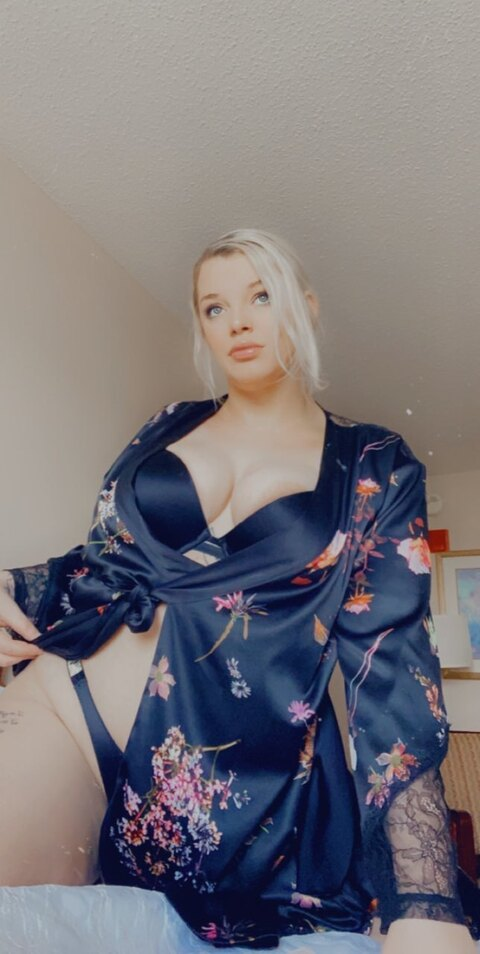 laceybabe97 OnlyFans - Free Access to 32 Videos & 49 Photos Onlyfans Free Access