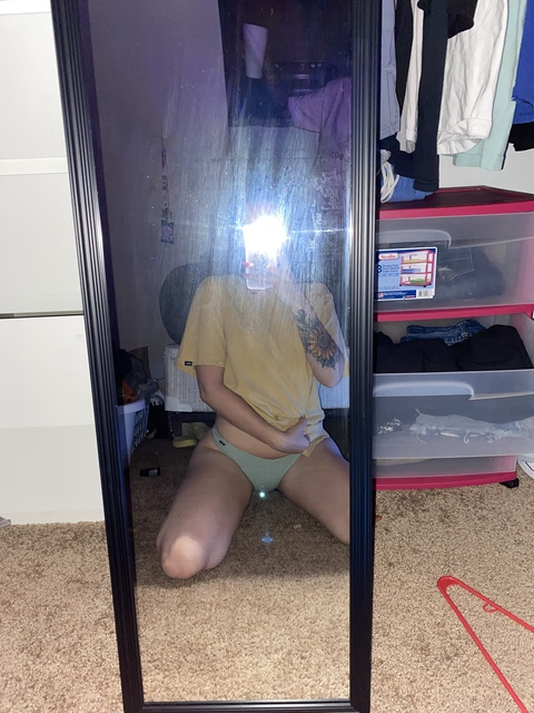 laceymarie240 OnlyFans - Free Access to 32 Videos & 57 Photos Onlyfans Free Access