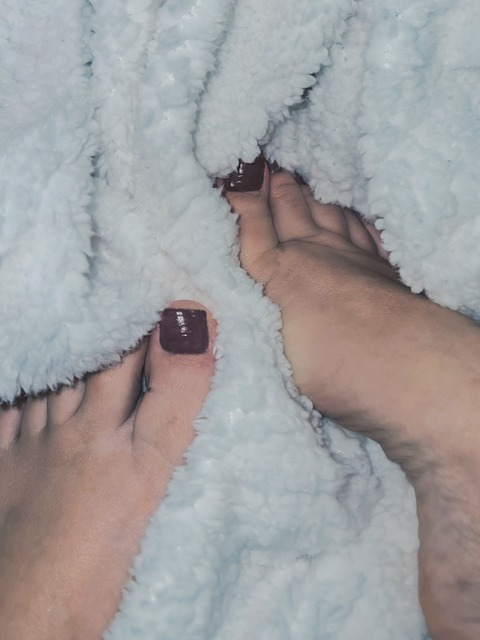ladyfeetlove1 OnlyFans - Free Access to 32 Videos & 49 Photos Onlyfans Free Access