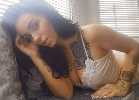 laneyxjane OnlyFans - Free Access to 32 Videos & 64 Photos Onlyfans Free Access