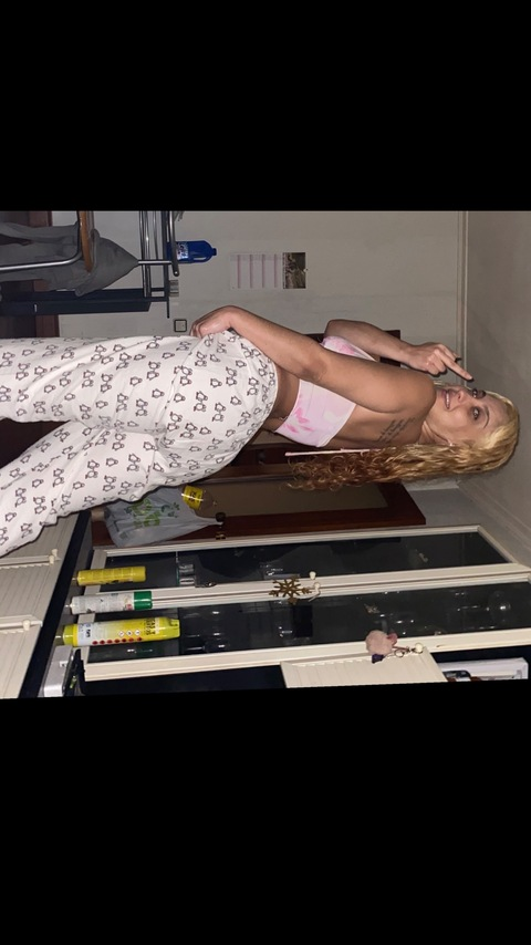 laphilliesblunt OnlyFans - Free Access to 32 Videos & 49 Photos Onlyfans Free Access